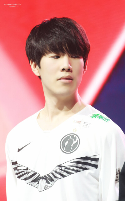 LPL爆料人：某欠薪队被联盟制裁后启动拖字诀 说十二月上旬补钱